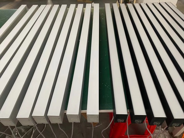 LED Linear Light Manufacturing 0004